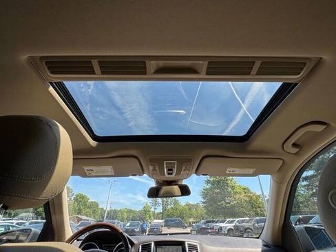 Used 2015 Mercedes-Benz ML 350 4MATIC image 22