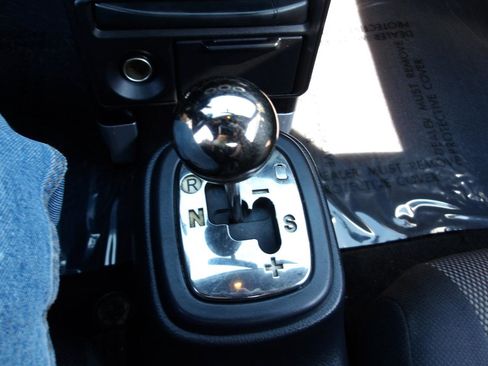 Used 2003 Toyota MR2 RWD image 23