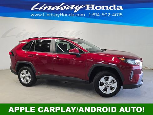Used 2021 Toyota RAV4 LE AWD/4WD image 3