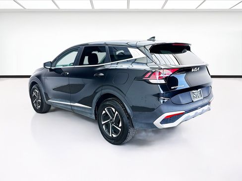 Used 2023 Kia Sportage LX AWD/4WD image 6
