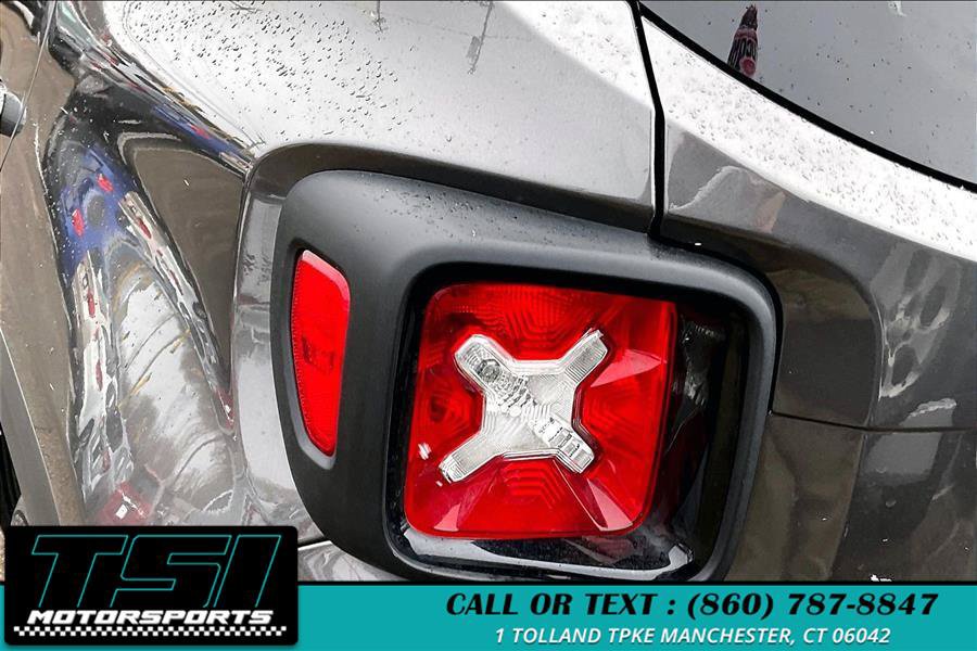 Used 2020 Jeep Renegade Altitude AWD/4WD image 28