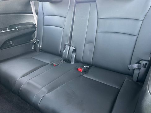 Used 2022 Honda Pilot TrailSport image 33