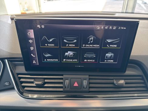 Used 2025 Audi Q5 Prestige image 25