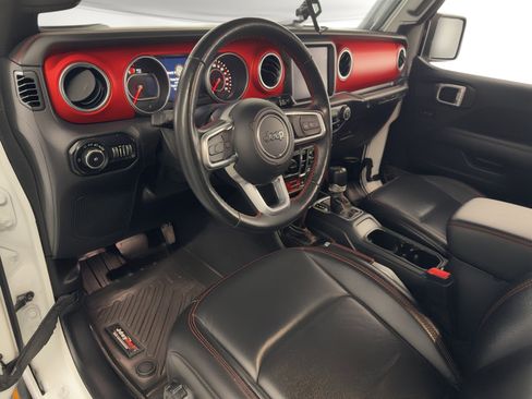 Used 2020 Jeep Wrangler Unlimited Rubicon AWD/4WD image 4