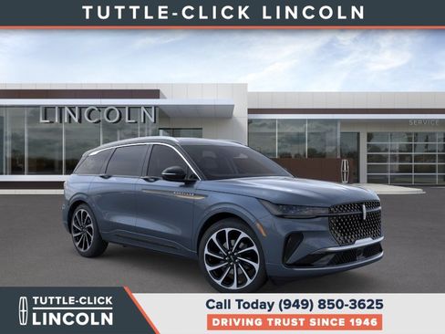 New 2026 Lincoln Nautilus Black Label image 7