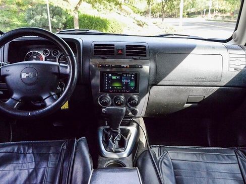 Used 2007 HUMMER H3 image 15