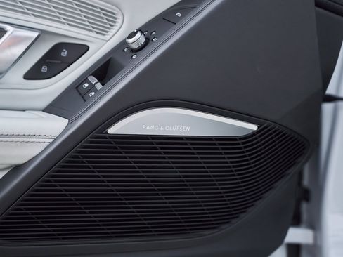 Used 2021 Audi R8 V10 performance image 38