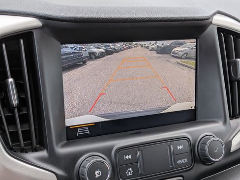 Used 2021 GMC Terrain SLE w/ Driver Convenience Package AWD/4WD image 33