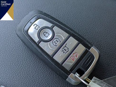 Certified 2022 Ford Escape SEL w/ Technology Package FWD image 36
