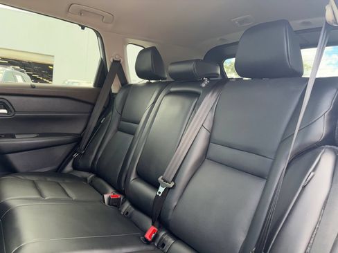 Used 2022 Nissan Rogue SV w/ SV Premium Package FWD image 29