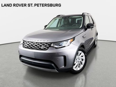 Used 2024 Land Rover Discovery S AWD/4WD image 3