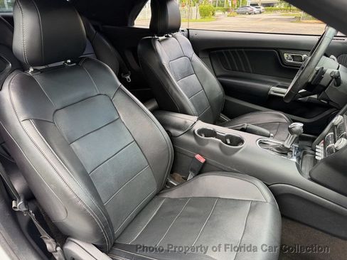 Used 2017 Ford Mustang Premium RWD image 46