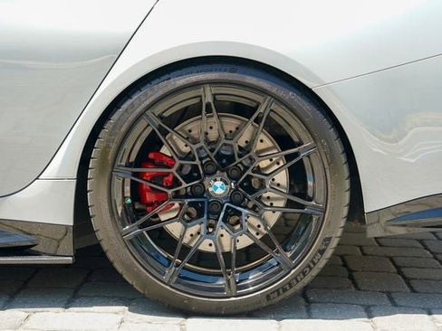 Used 2023 BMW M3 Competition w/ M Carbon Exterior Package AWD/4WD image 17