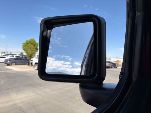 Used 2021 Jeep Wrangler Unlimited Rubicon image 4