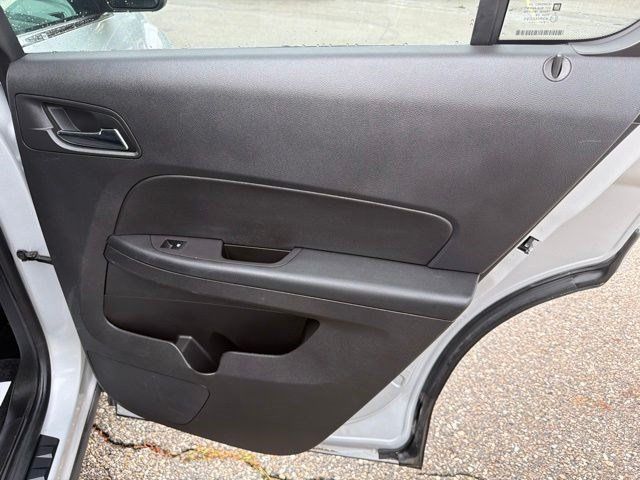Used 2013 Chevrolet Equinox LT w/ Driver Convenience Package FWD image 17