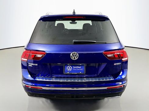Certified 2021 Volkswagen Tiguan SEL Premium R-Line image 6