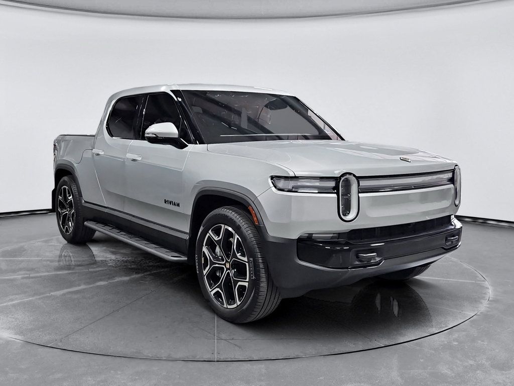 Used 2026 Rivian R1T Adventure Dual AWD/4WD image 4