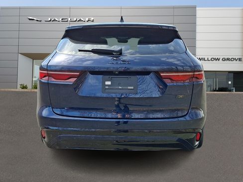 Used 2026 Jaguar F-PACE R-Dynamic S AWD/4WD image 7