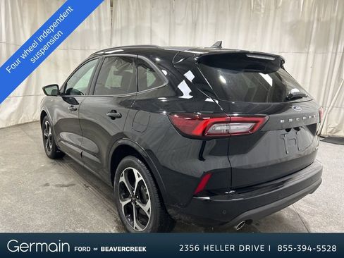 Used 2023 Ford Escape ST-Line Elite image 5