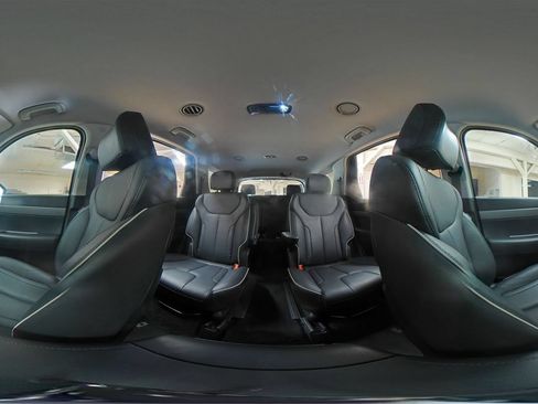 Used 2025 Hyundai Palisade SEL FWD image 45