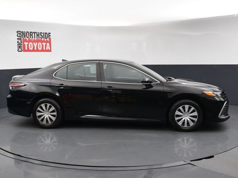Used 2023 Toyota Camry LE w/ Cold Weather Package FWD image 5