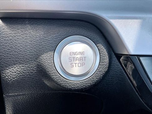 Certified 2024 Kia Telluride S AWD/4WD image 33