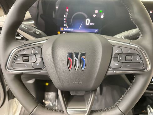 New 2026 Buick Envista Avenir image 15