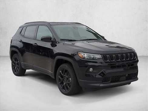New 2026 Jeep Compass Latitude image 6