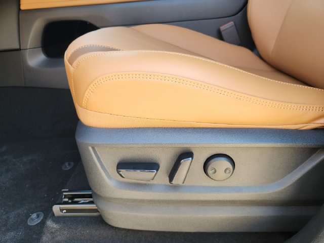 New 2026 Nissan Armada SL w/ Captain's Chari Seat Package RWD image 21