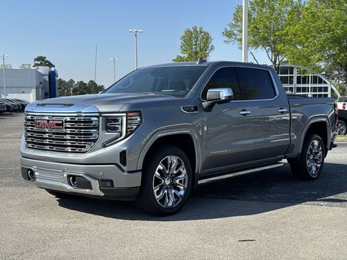 Used 2023 GMC Sierra 1500 Denali w/ Denali Reserve Package image 5