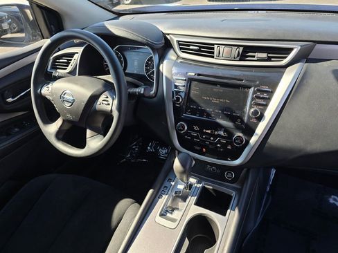 Used 2021 Nissan Murano S AWD/4WD image 11