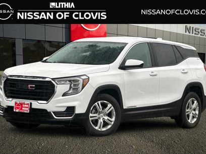 Used 2024 GMC Terrain SLE