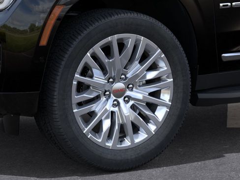 New 2026 GMC Yukon XL Denali AWD/4WD image 9