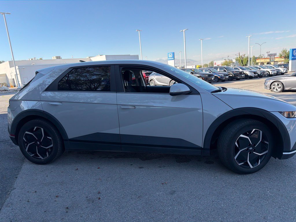 Used 2024 Hyundai Ioniq 5 SEL AWD/4WD image 4