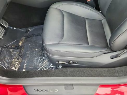 Used 2024 Tesla Model 3 Long Range image 33