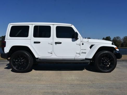 Used 2023 Jeep Wrangler Unlimited Sahara image 3