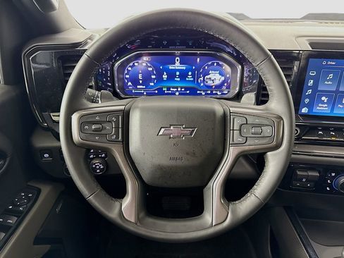 Used 2024 Chevrolet Silverado 1500 ZR2 w/ Technology Package image 11