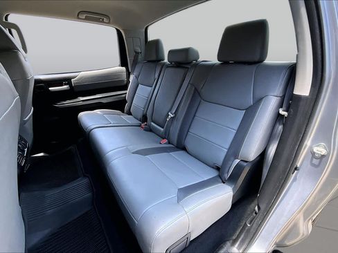 Used 2020 Toyota Tundra Limited w/ Limited Premium Package AWD/4WD image 20
