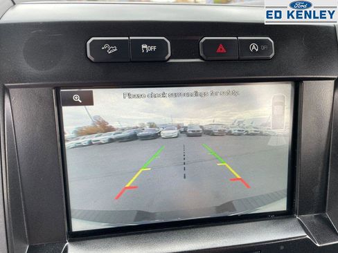 Used 2015 Ford F150 XLT w/ Equipment Group 302A Luxury image 9