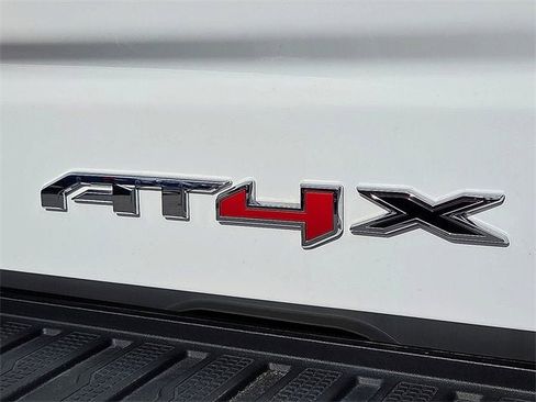 Certified 2024 GMC Sierra 1500 AT4X image 12