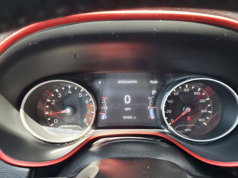 Used 2019 Jeep Compass Trailhawk AWD/4WD image 10