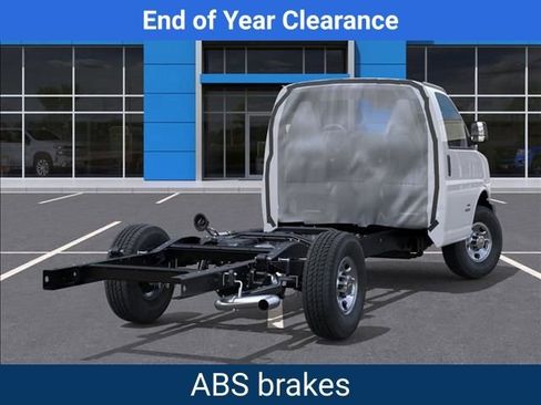 New 2025 Chevrolet Express 3500 w/ Power Convenience Package image 4