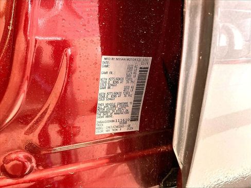 Used 2024 Nissan Titan Platinum Reserve w/ Moonroof Package image 28