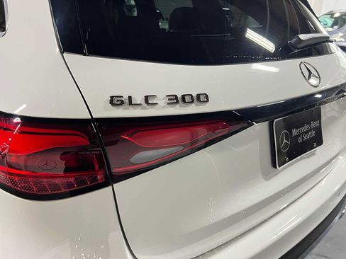 Used 2026 Mercedes-Benz GLC 300 4MATIC image 15