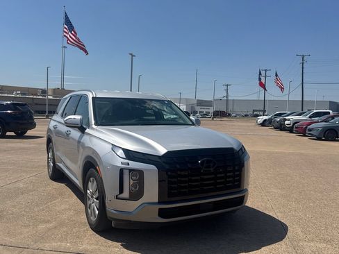 Used 2025 Hyundai Palisade SEL AWD/4WD image 2
