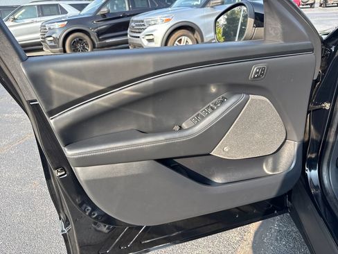 Used 2025 Ford Mustang Mach-E Premium AWD/4WD image 14
