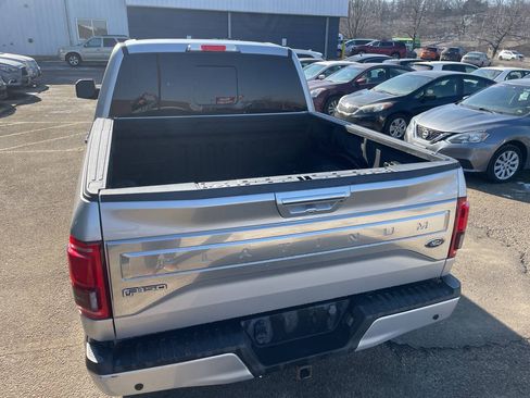 Used 2016 Ford F150 Platinum w/ Equipment Group 701A Luxury AWD/4WD image 13
