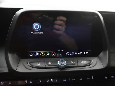 Used 2021 Chevrolet Camaro ZL1 RWD image 46