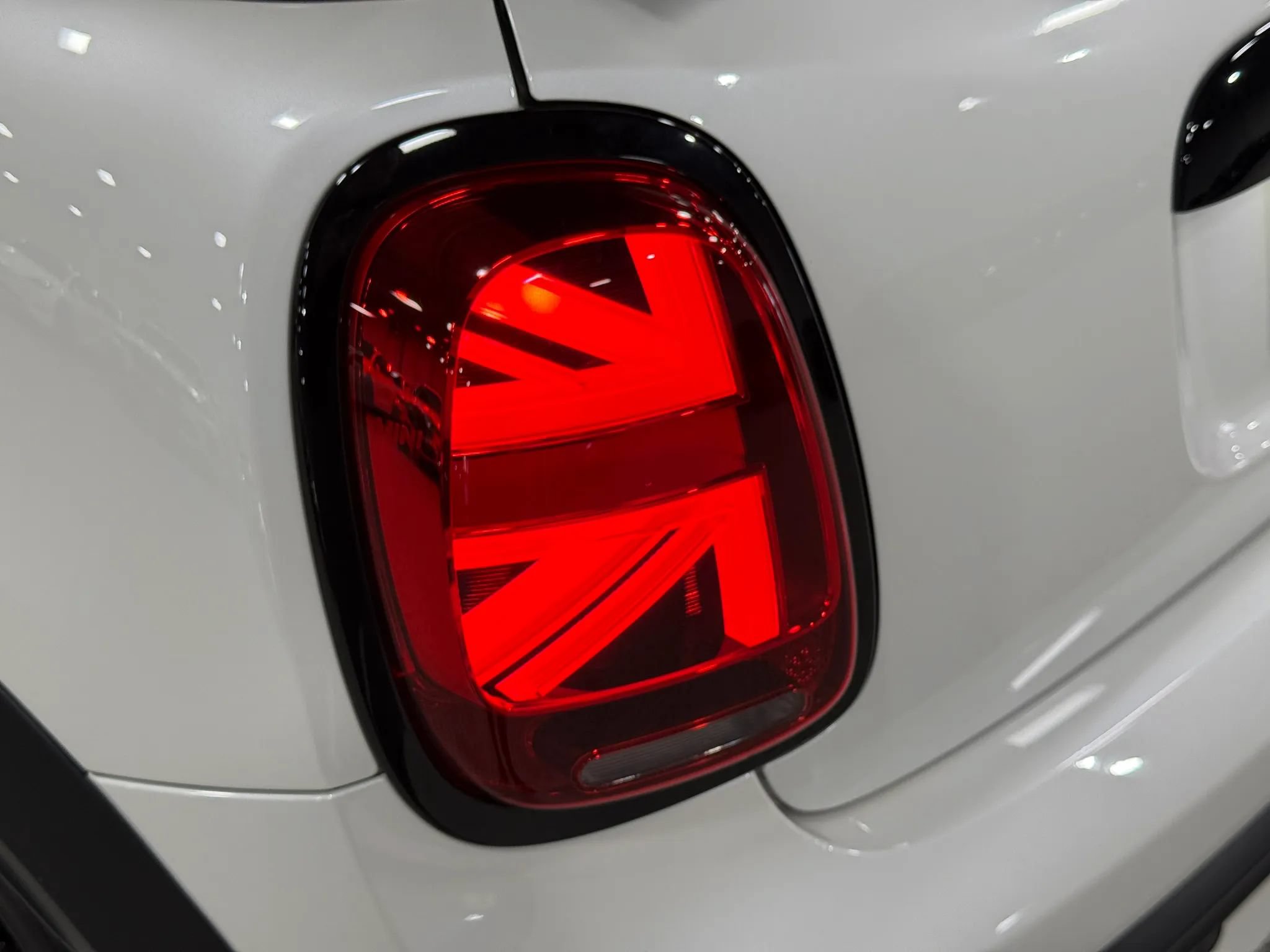 Used 2023 MINI Cooper S FWD image 60