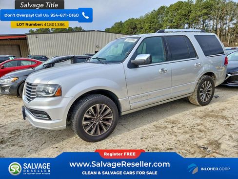 Used 2015 Lincoln Navigator 4WD image 1